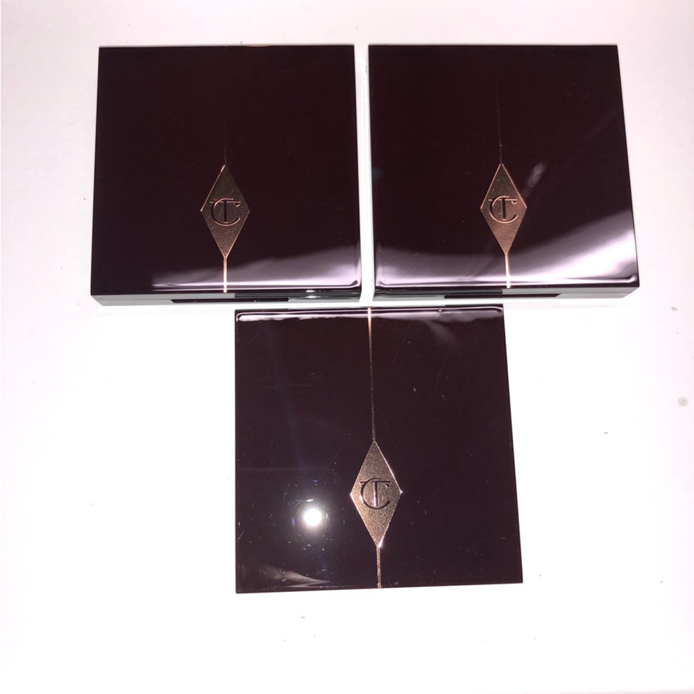 Charlotte Tilbury luxury eyeshadow palette bundle